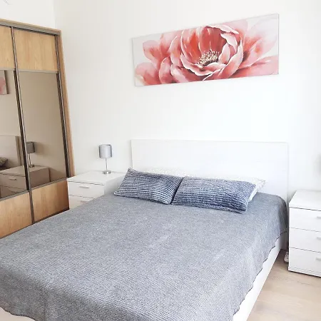 Riverstar Apartment